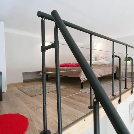 Miodowa Apartmán *